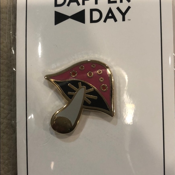 Dapper Day Pins - Picture 4 of 4